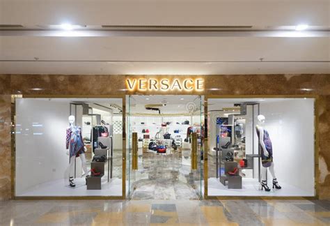 versace outlet mall